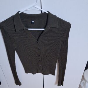 Uniqlo Khaki Ribbed Knit Sweater